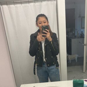 Meet your Posher, Cassidy